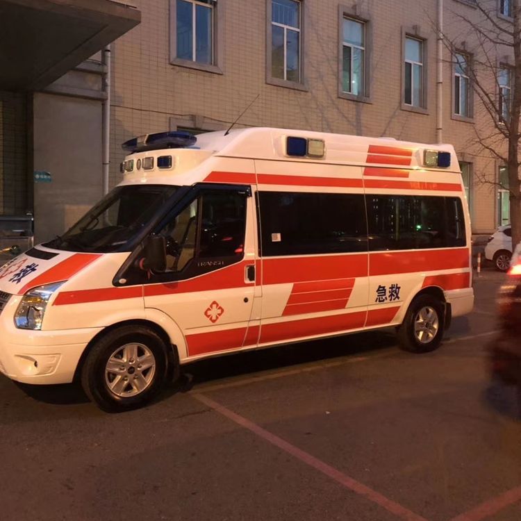 郫县夜间租赁救护车护送病人转院：安全转运的 8 大核心注意事项